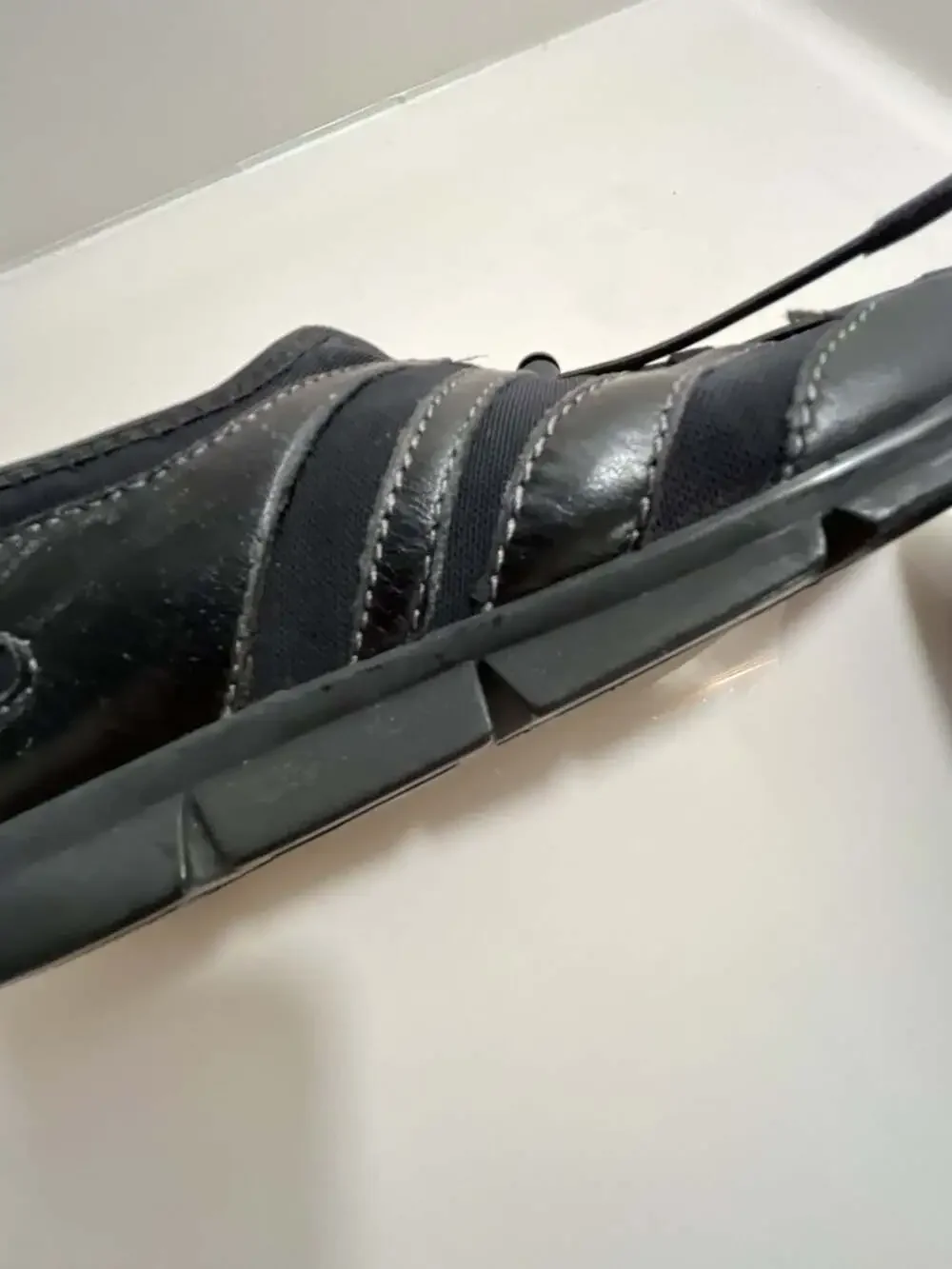 Liz Claiborne Women's Black Lightweight Comfort Sport Sneakers with Bungee Lacin